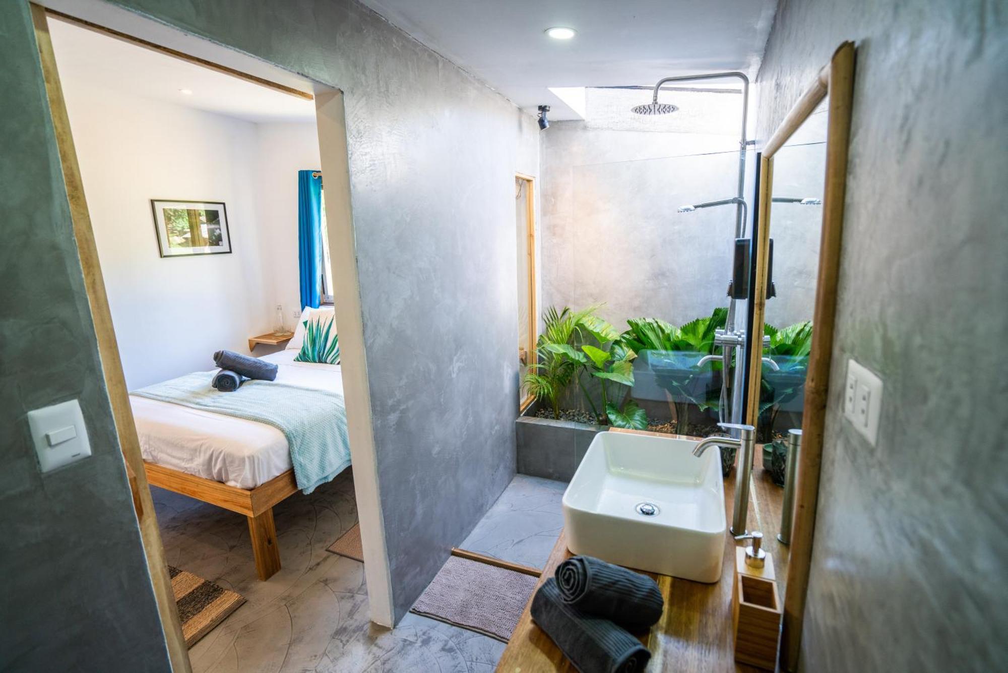 Palayan Villa - Villa With Views, Garden And Pool إل نيدو المظهر الخارجي الصورة
